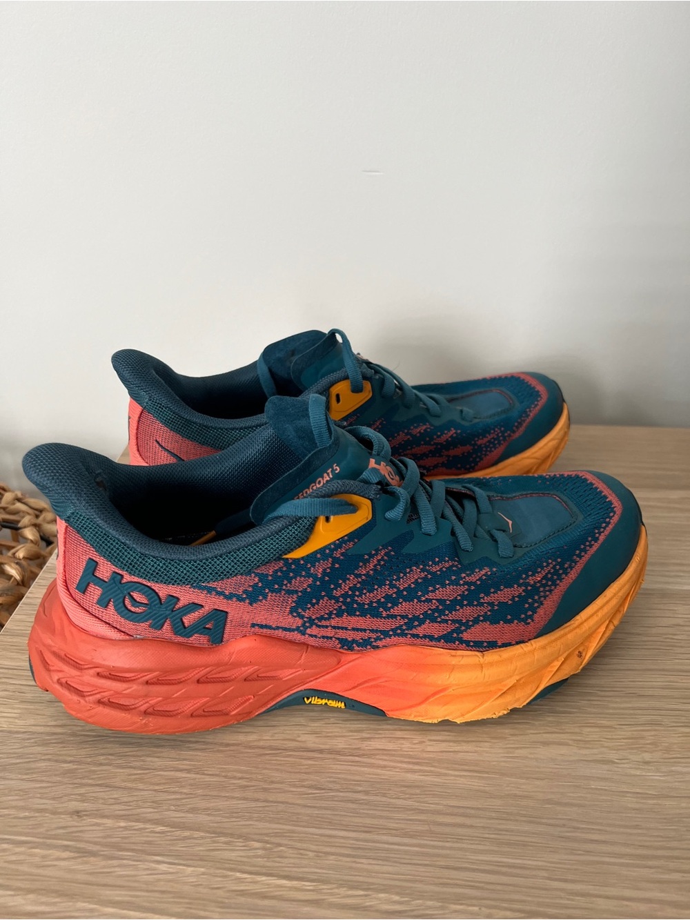 Hoka SpeedGoat 5  - sneakers